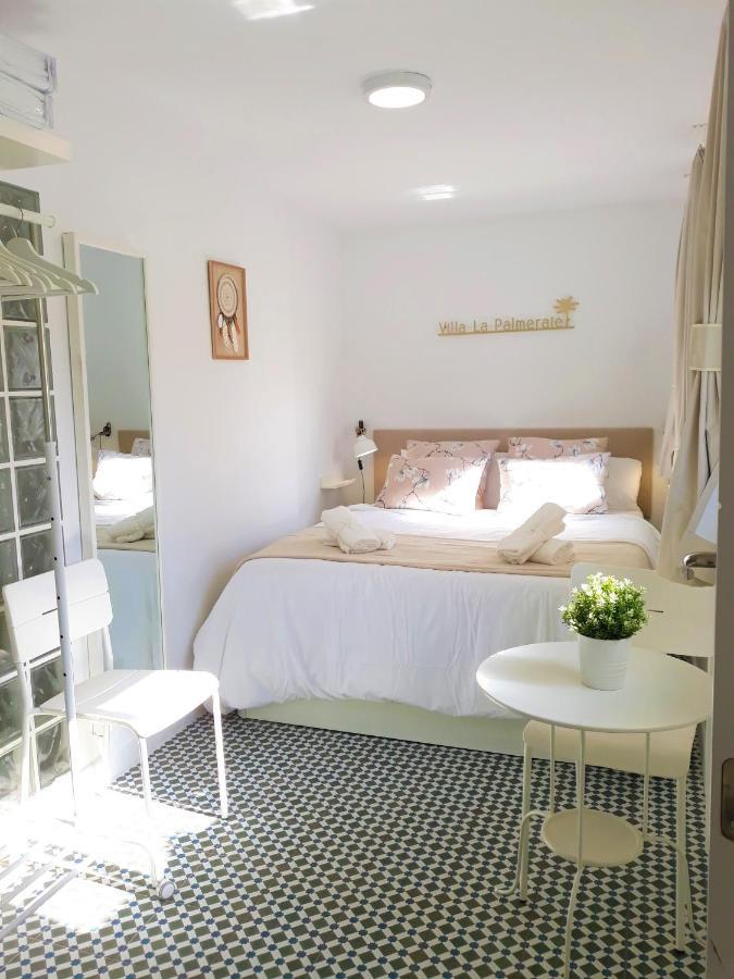 Apartment Center *